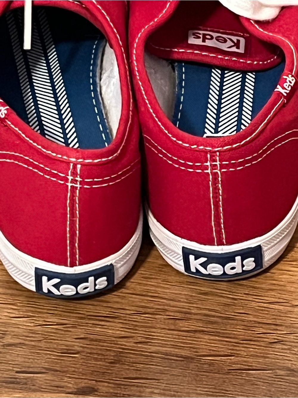 Keds Champion Lace-Up Sneakers. Red and white. 6.5. Timeless. Basic. 90’s. - Picture 3 of 7